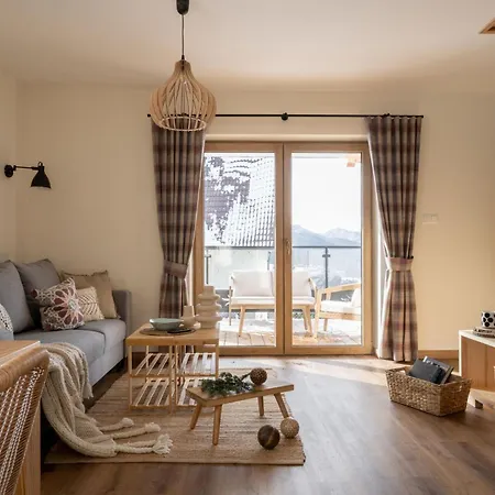 Chalet Gorski & Polny Kwiat *